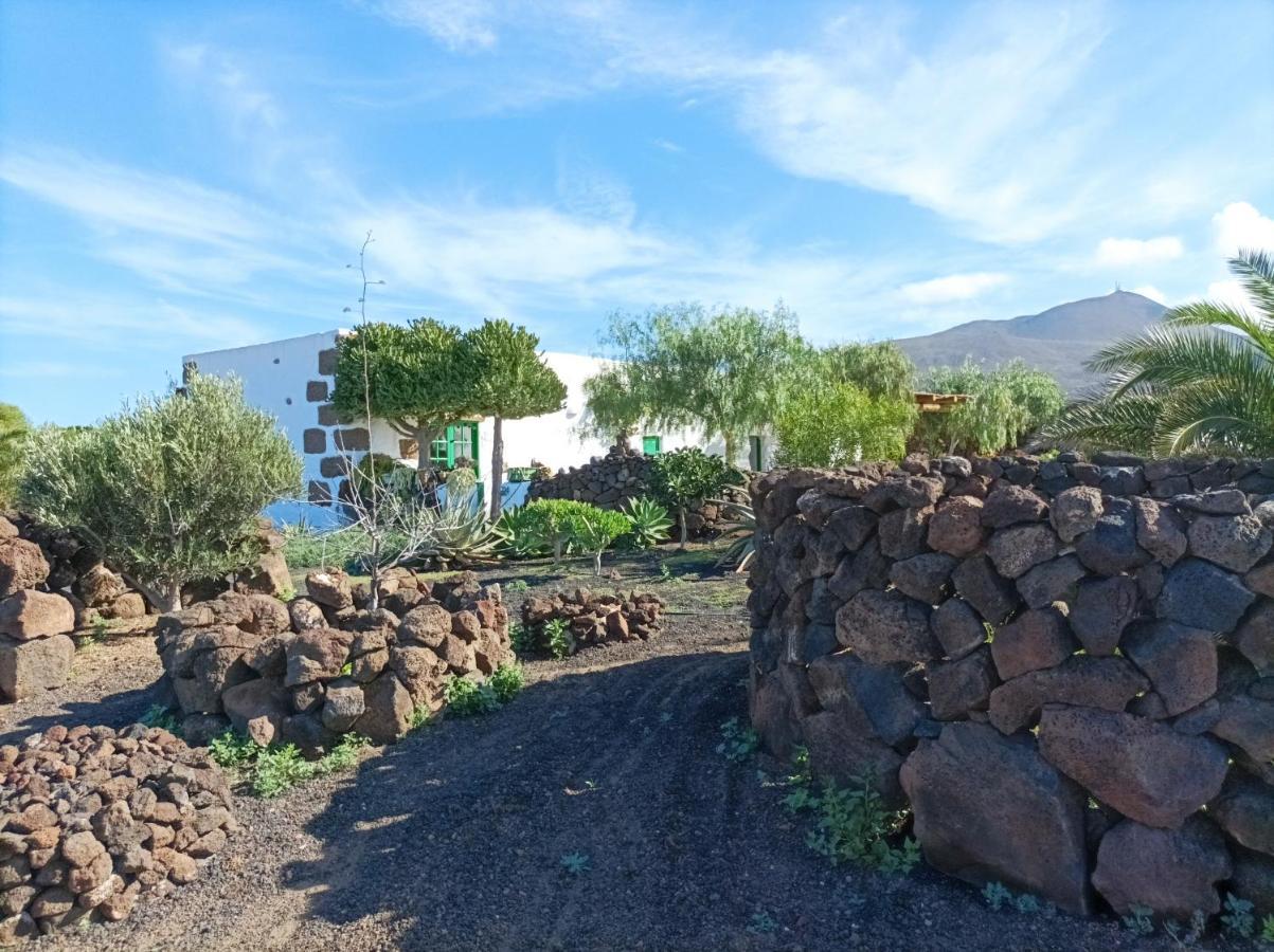 Casa Samarin Guest House Las Brenas Exterior photo
