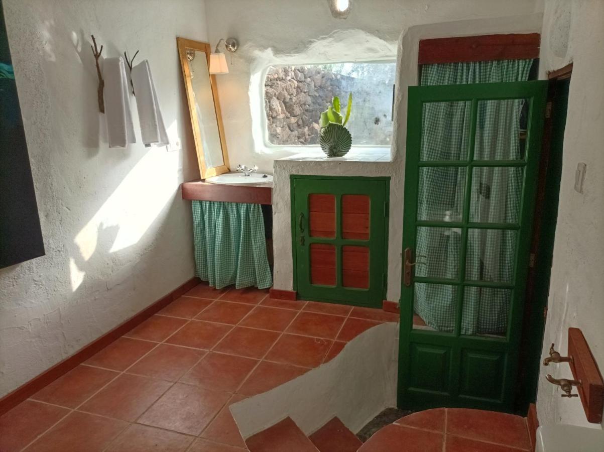 Casa Samarin Guest House Las Brenas Exterior photo